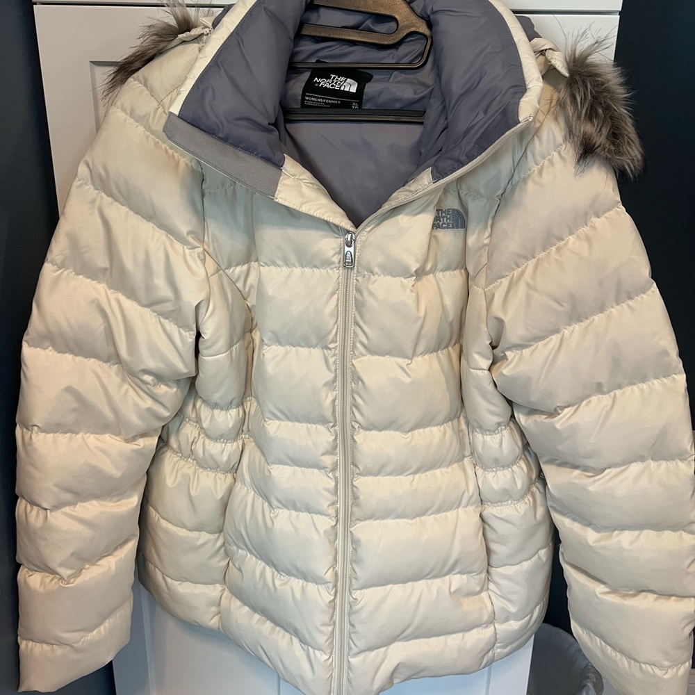 NWOT North Face Puffer Jacket